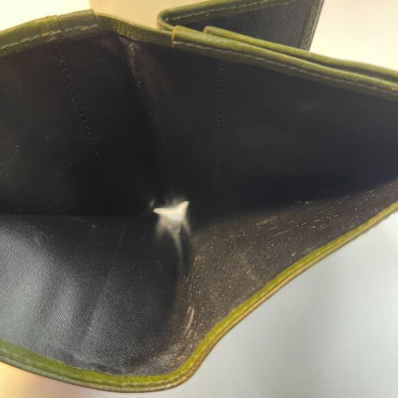 Givenchy  Olive Green Men's Bifold Wallet with Coin Compartment - Preowned - Picture 10 of 10